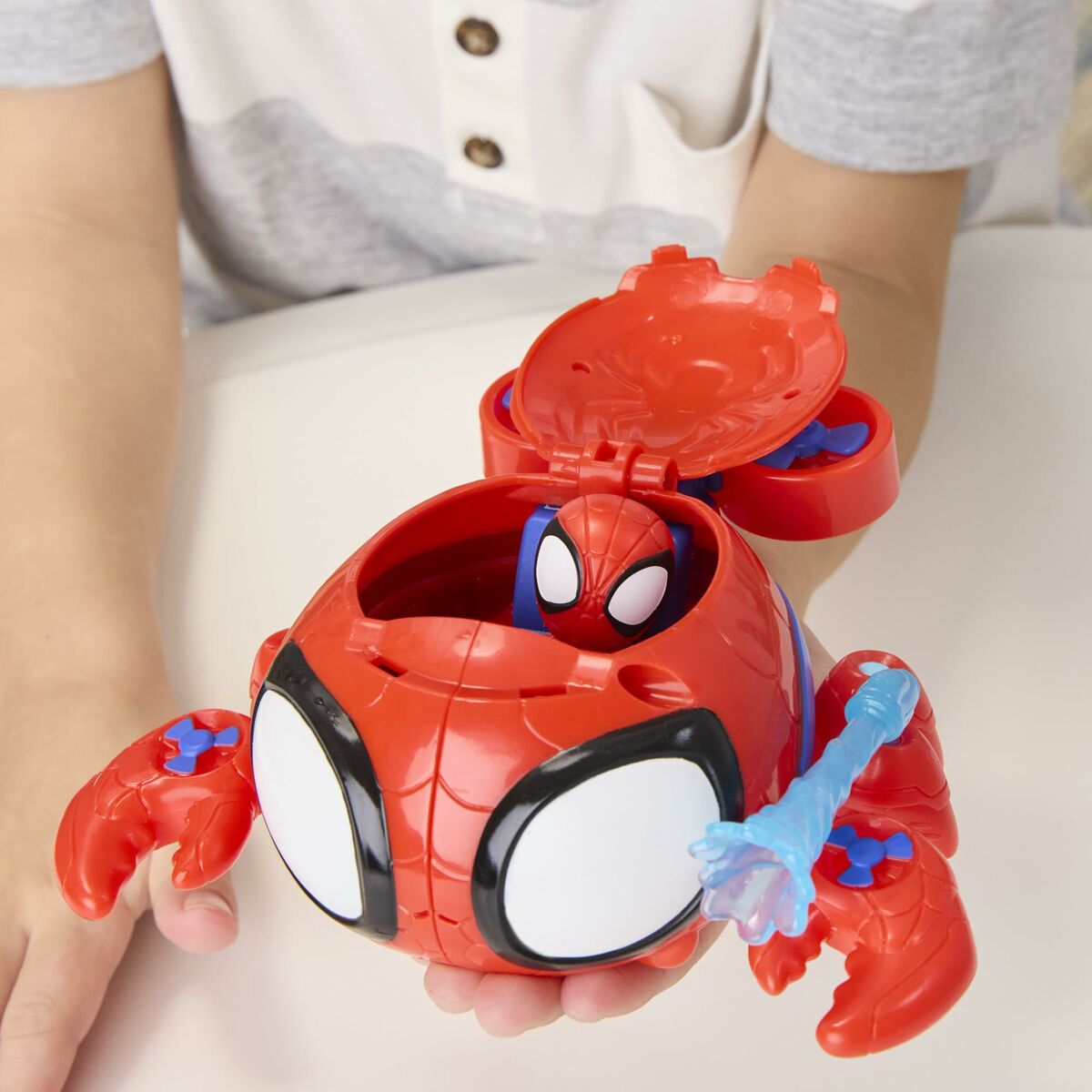 Figurină Hasbro - Jucarii si jocuri, Obiecte de colecție