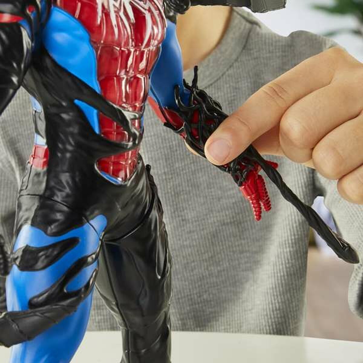 Figurine de Acțiune Spider-Man Venomversus 27cm - Jucarii si jocuri, Păpuși și figurine