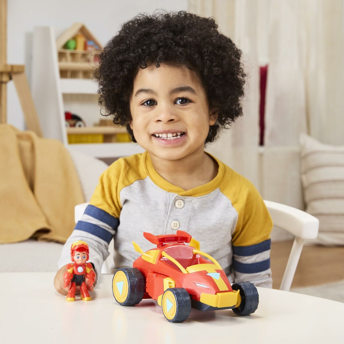 Figurine de Acțiune Hasbro - Jucarii si jocuri, Păpuși și figurine