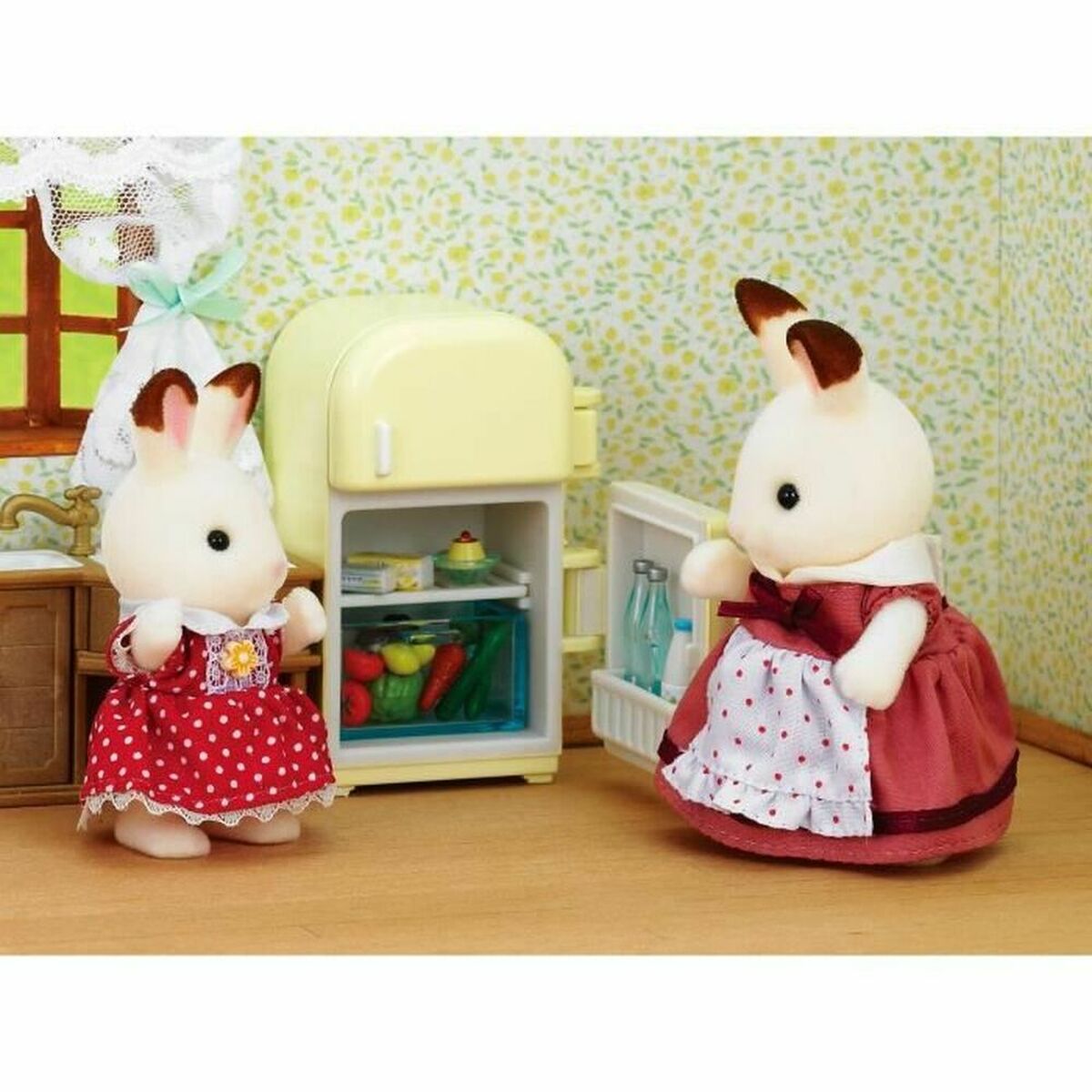 Figurine de Acțiune Sylvanian Families Mom Rabbit Chocolate / Refrigerator - Jucarii si jocuri, Păpuși și figurine