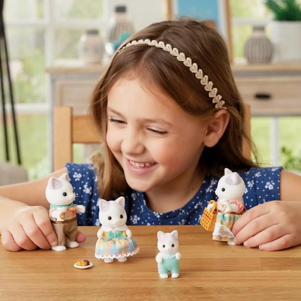 Accesorii pentru căsuțe de păpuși Sylvanian Families 5738 Latte Cat Family - Jucarii si jocuri, Păpuși și accesorii