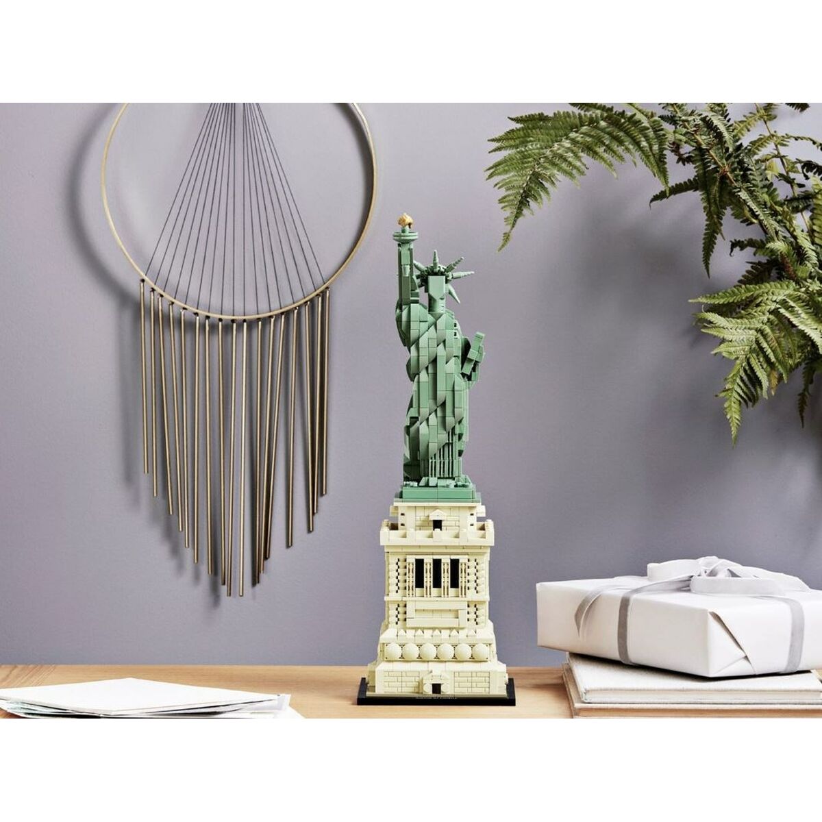 Set de Construcție Lego Estatua de la Libertad Multicolor 1685 Piese - Jucarii si jocuri
