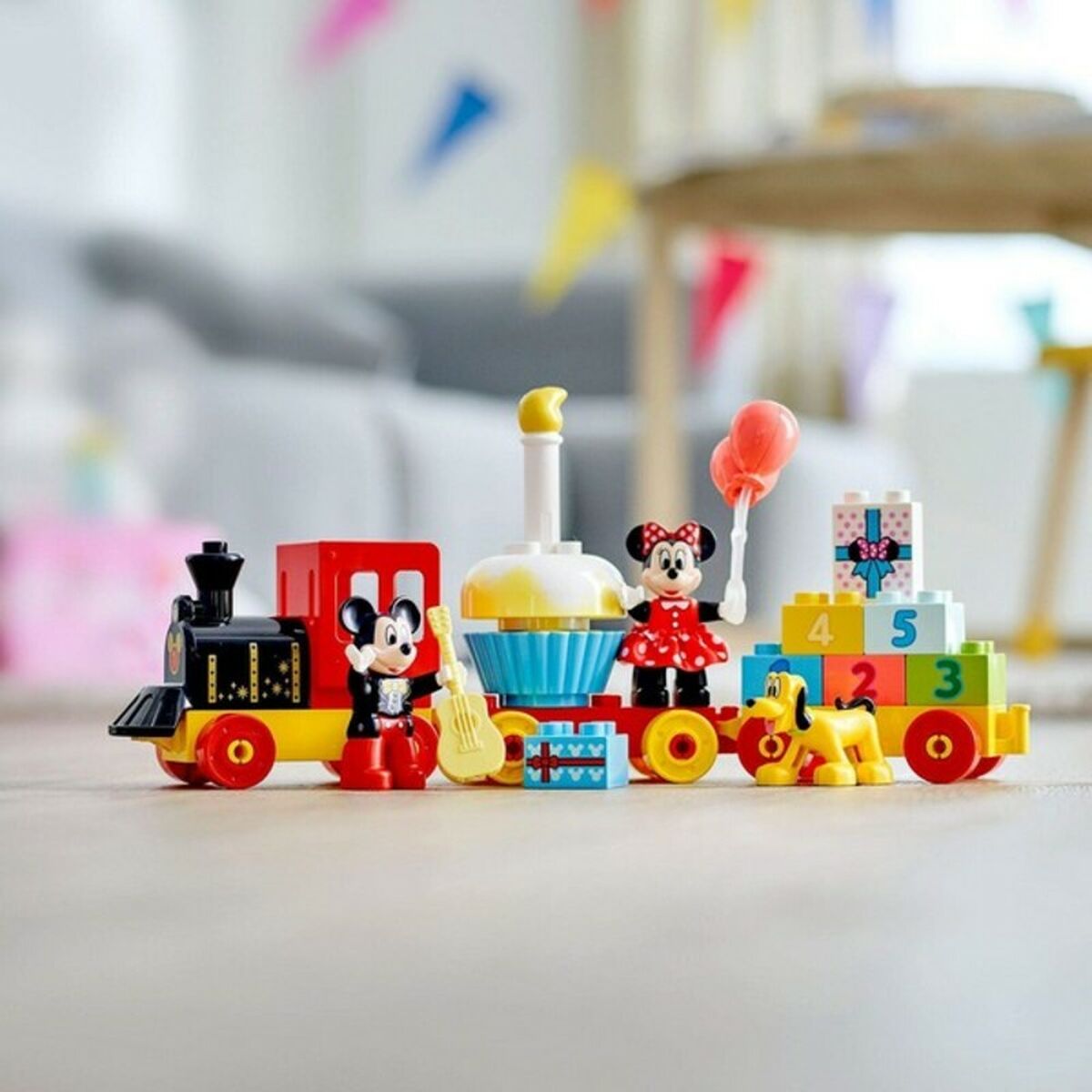 Playset Duplo Mickey and Minnie Birthday Train Lego 10941 Mickey and Minnie Birthday Train 36 cm - Jucarii si jocuri, Păpuși și figurine