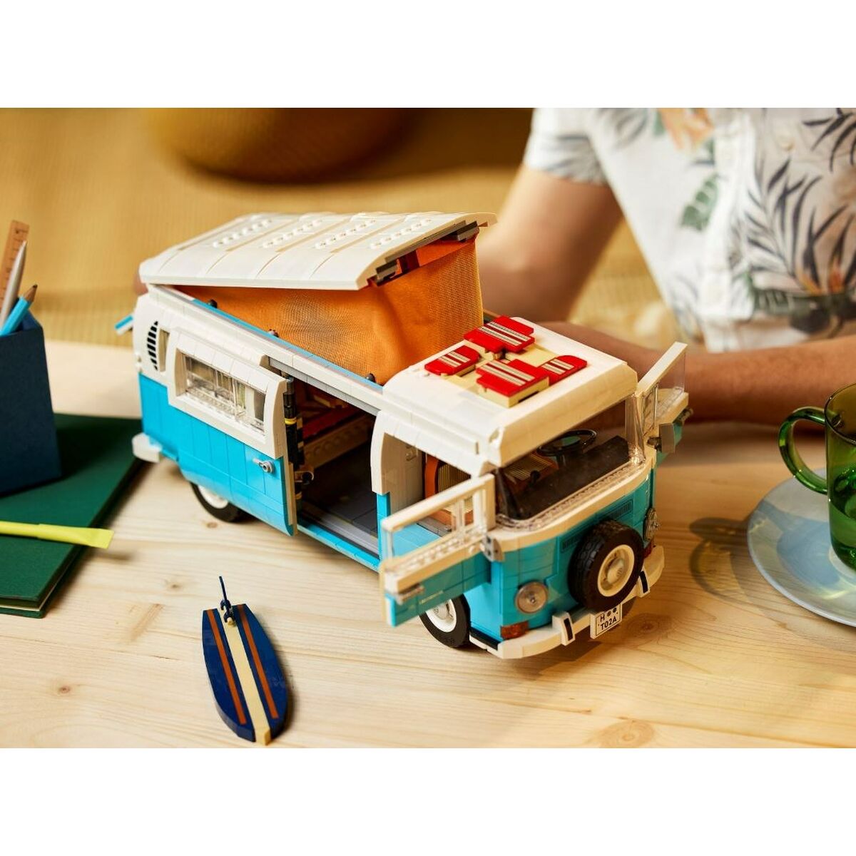 Set de Construcție Lego Volkswagen T2 Camper Van 10279 2207 Piese - Jucarii si jocuri