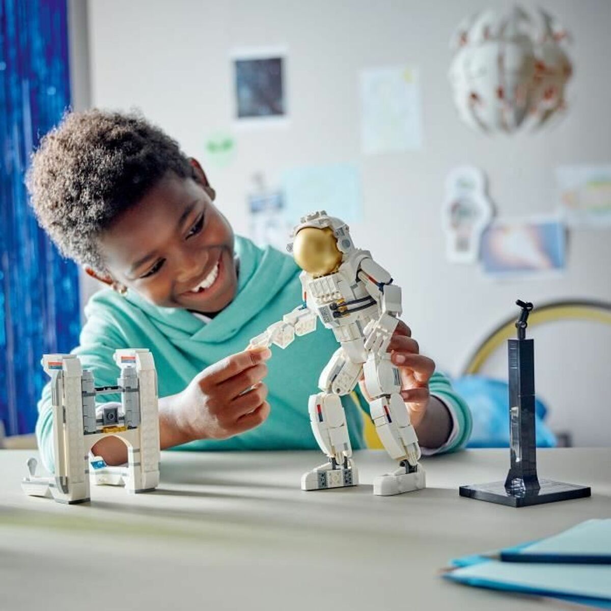Set de Construcție Lego 31152 Creator 3in1 Astronaut in Space Multicolor 647 Piese - Jucarii si jocuri
