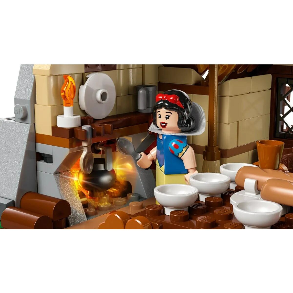 Set de Construcție Lego Casita de Blancanieves y los siete enanitos 2228 Piese - Jucarii si jocuri