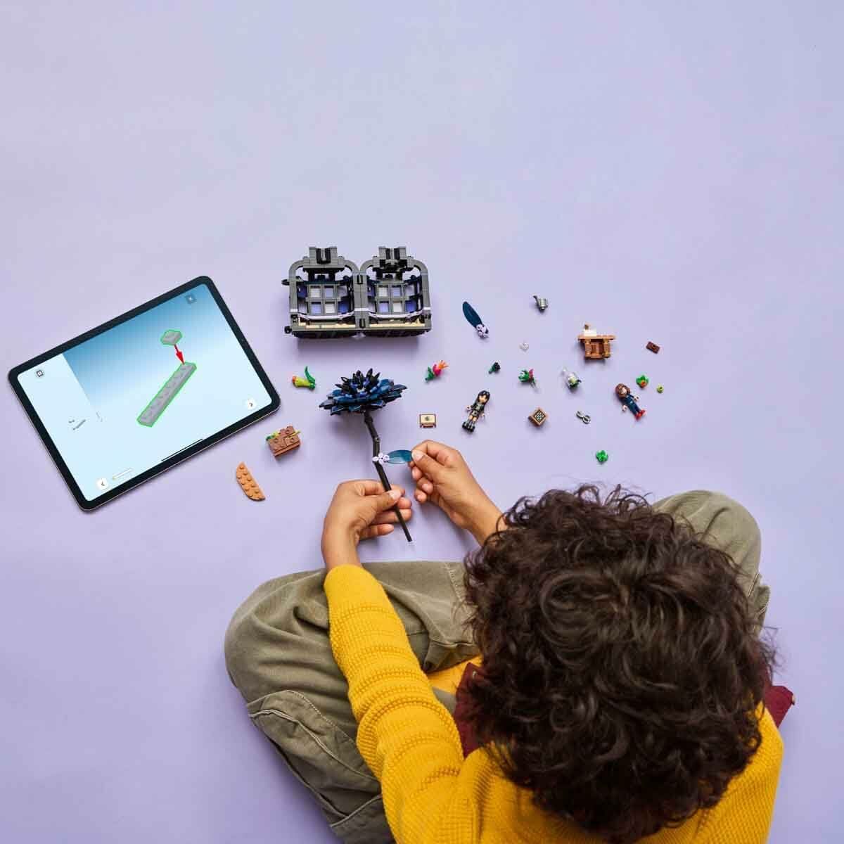 Set de Construcție Lego WEDNESDAY 76784 Black Dahlia Flower 358 Piese - Jucarii si jocuri