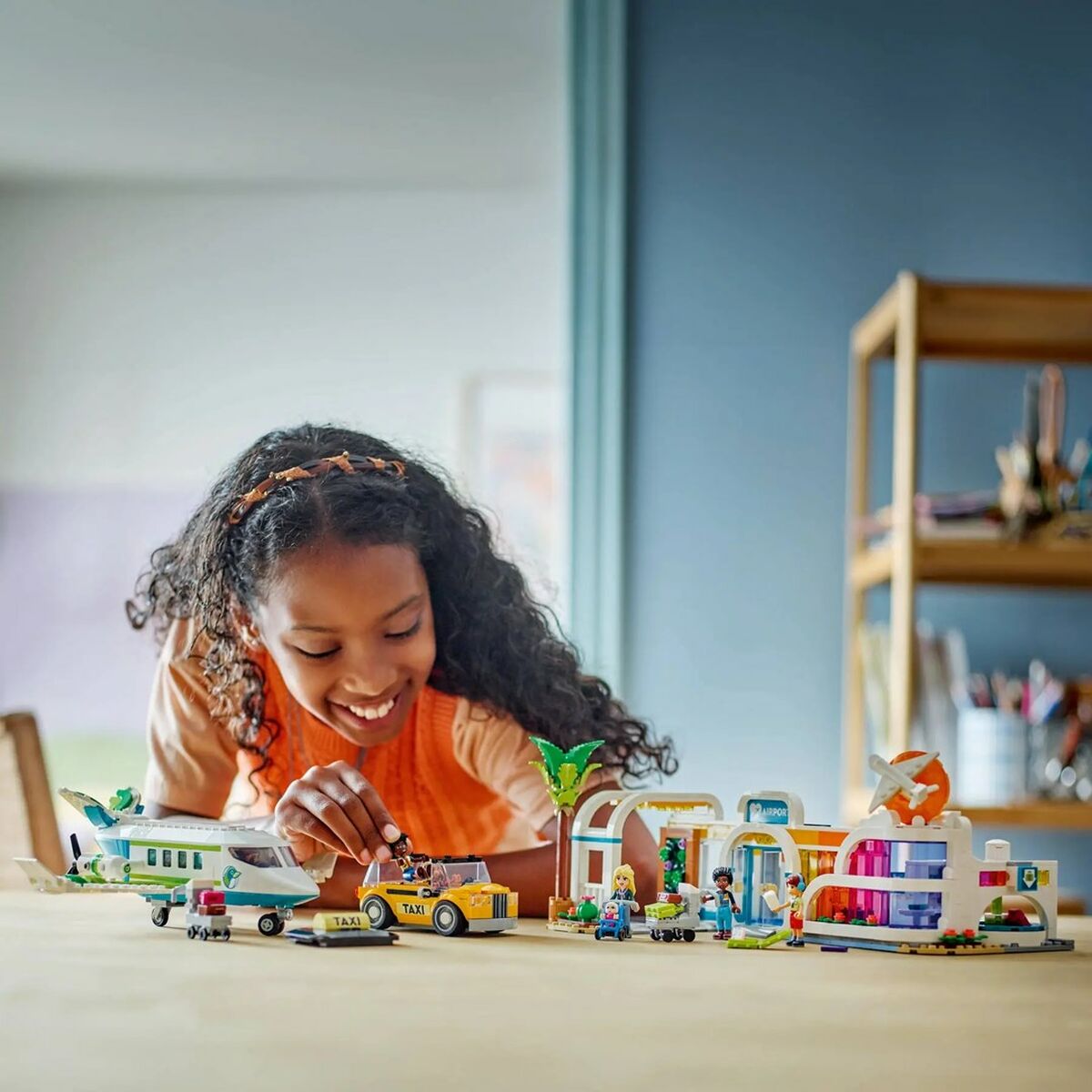 Set de Construcție Lego FRIENDS 42656 Heartlake City Airport 958 Piese - Jucarii si jocuri