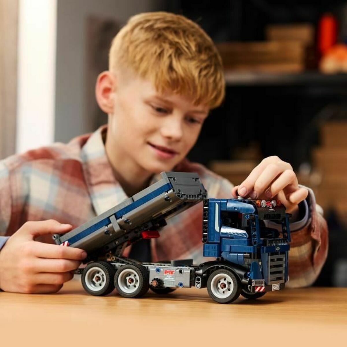 Set de Construcție Lego 42203 - Jucarii si jocuri