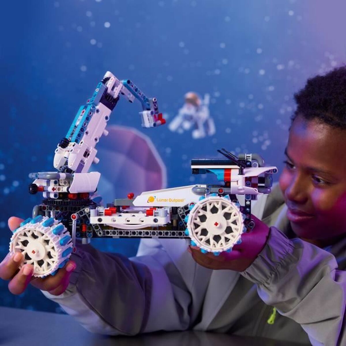 Set de Construcție Lego 42211 Lunar Outpost Moon Rover Space Vehicle 1082 Piese - Jucarii si jocuri