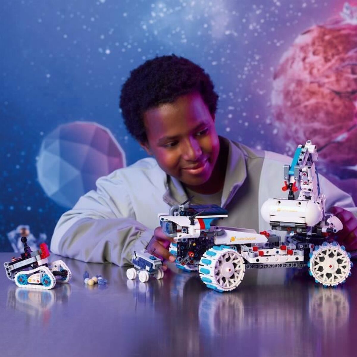 Set de Construcție Lego 42211 Lunar Outpost Moon Rover Space Vehicle 1082 Piese - Jucarii si jocuri