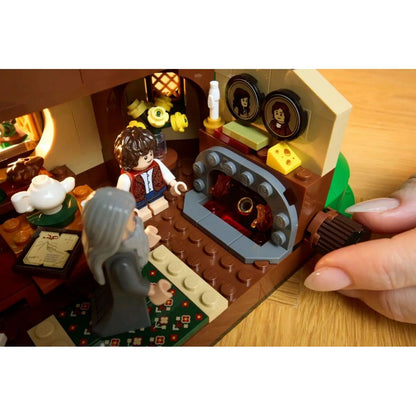 Set de Construcție Lego ICONS 10354 The Lord of the Rings: The Shire 2017 Piese - Jucarii si jocuri