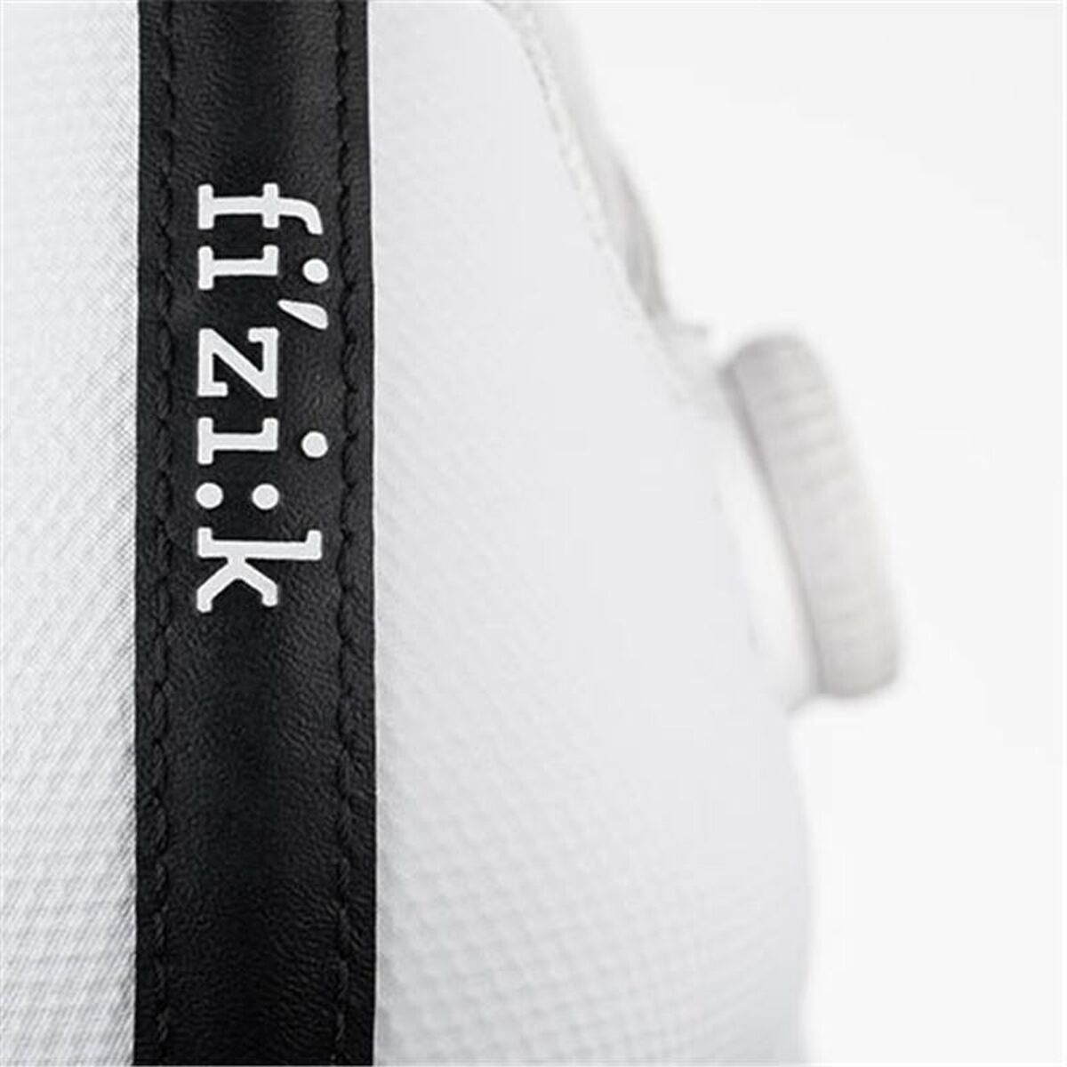 Adidași de ciclism Fizik Tempo Decos Carbon Alb - Sport și în aer liber, Ciclism