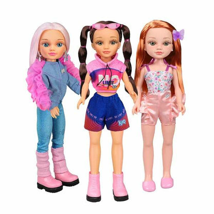 Hainele păpușii Famosa Nancy - Jucarii si jocuri, Păpuși și accesorii