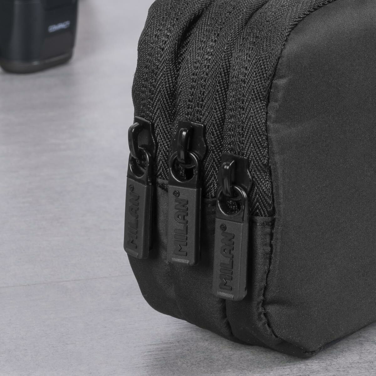 Geantă Universală Milan Negru - Birou și papetărie, Material școlar și educațional