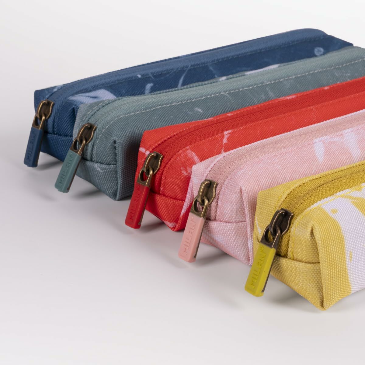 Geantă Universală Milan - Birou și papetărie, Material școlar și educațional