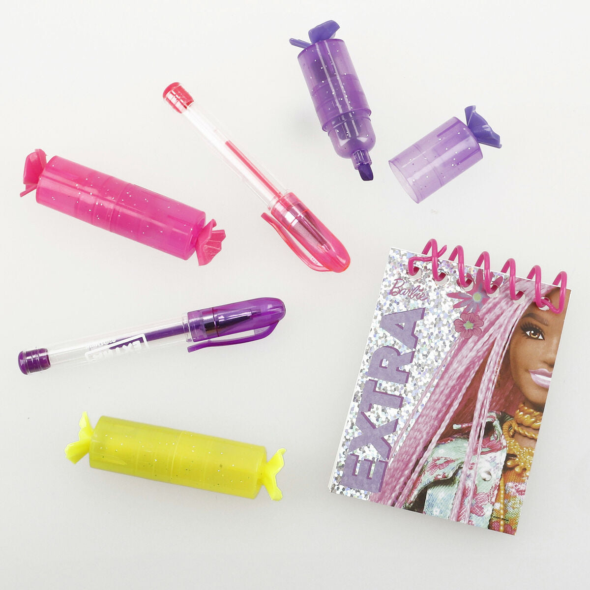 Set pentru desen Barbie - Birou și papetărie, Arte și Meserii