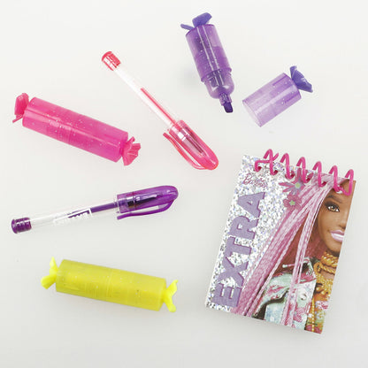 Set pentru desen Barbie - Birou și papetărie, Arte și Meserii