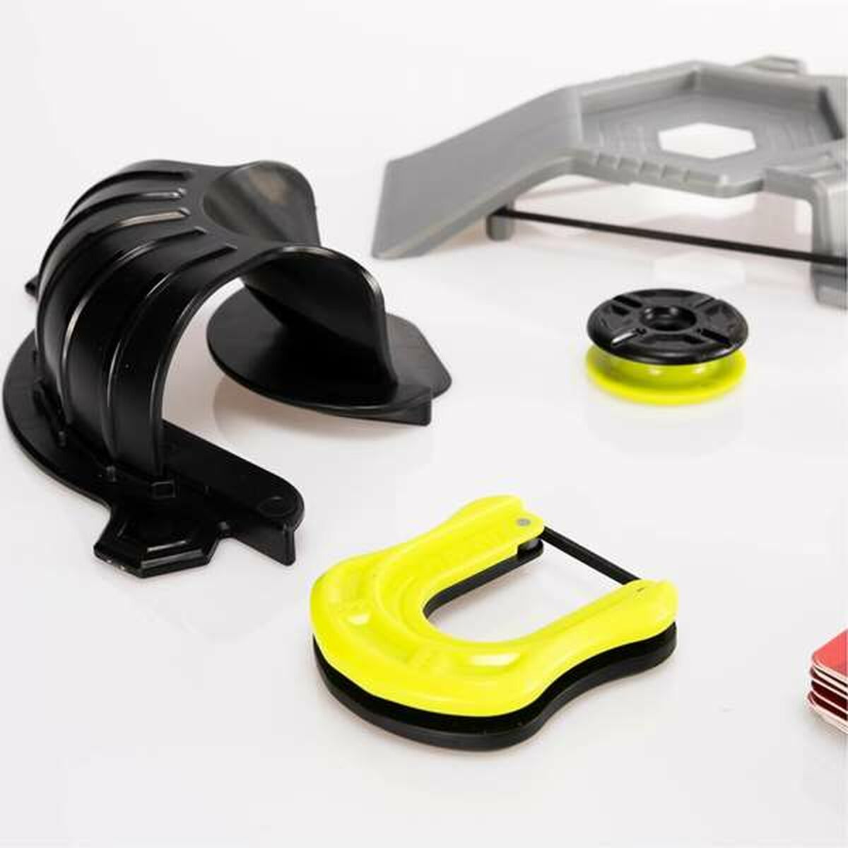 Ghiozdan Bizak - Birou și papetărie, Material școlar și educațional