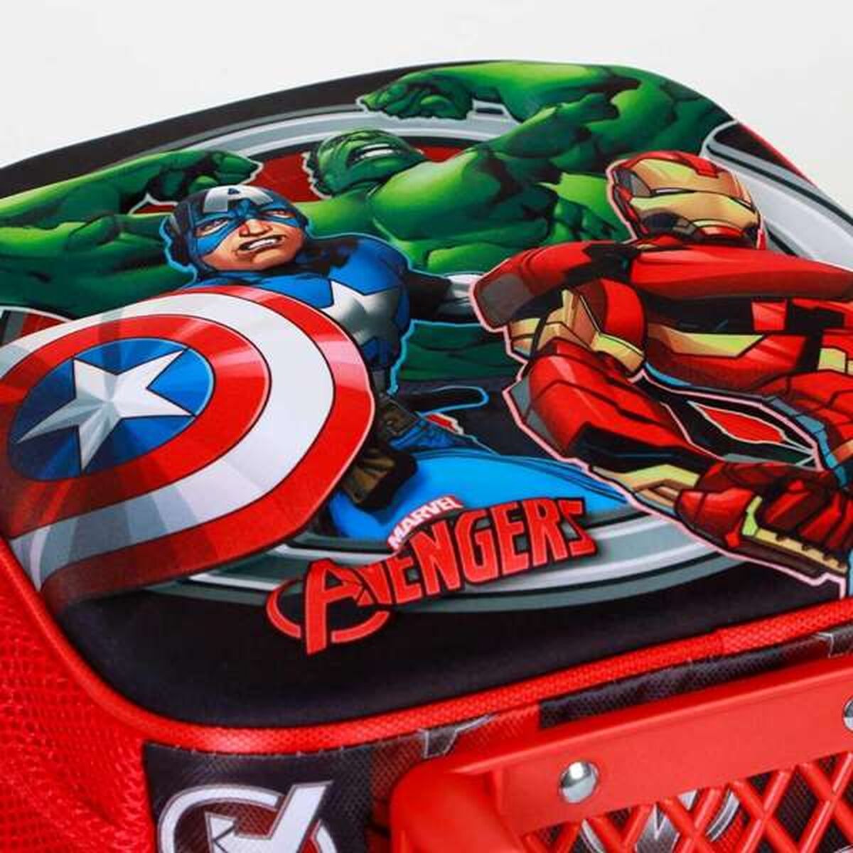 Ghiozdan 3D cu Roți The Avengers - Birou și papetărie, Material școlar și educațional
