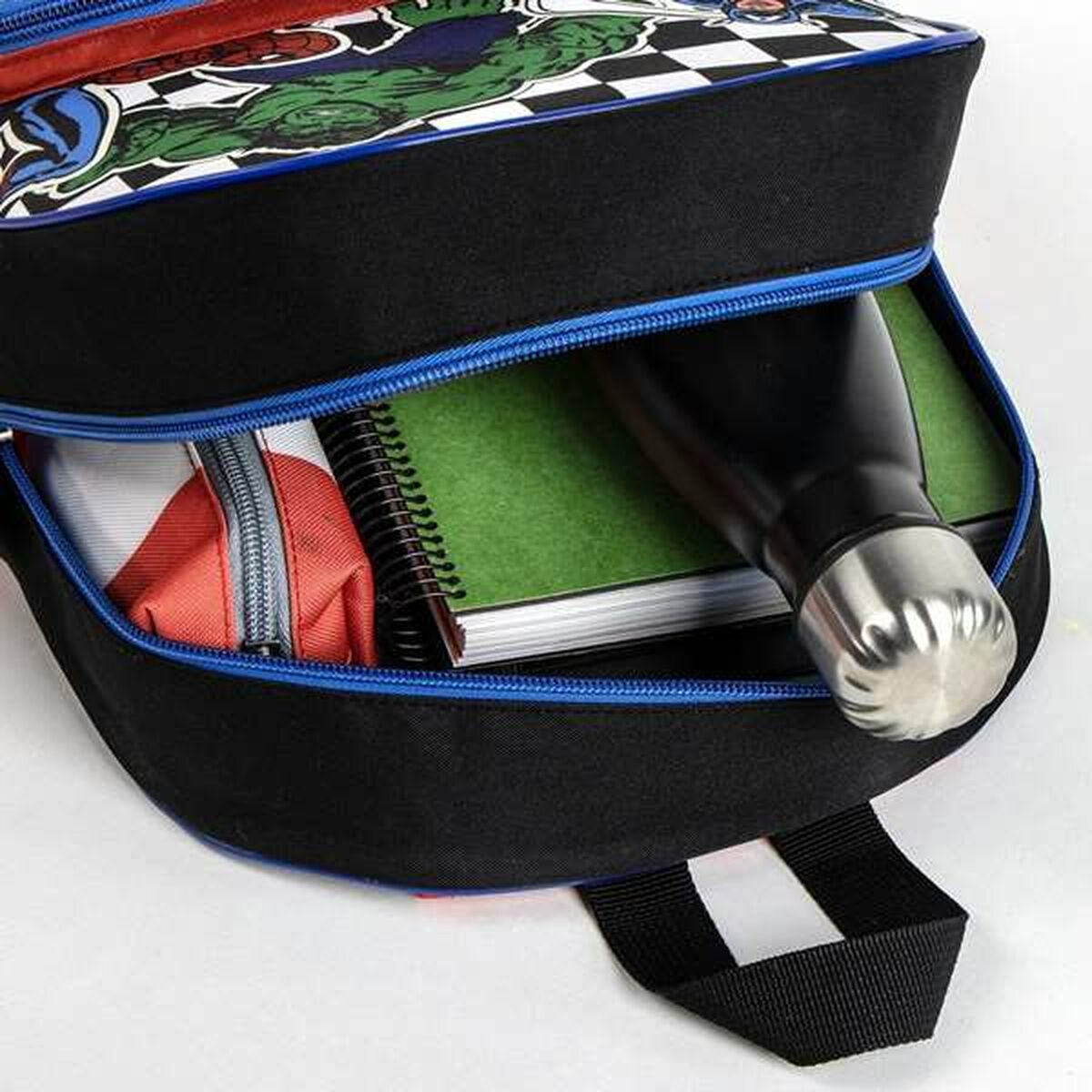 Ghiozdan The Avengers Negru - Birou și papetărie, Material școlar și educațional