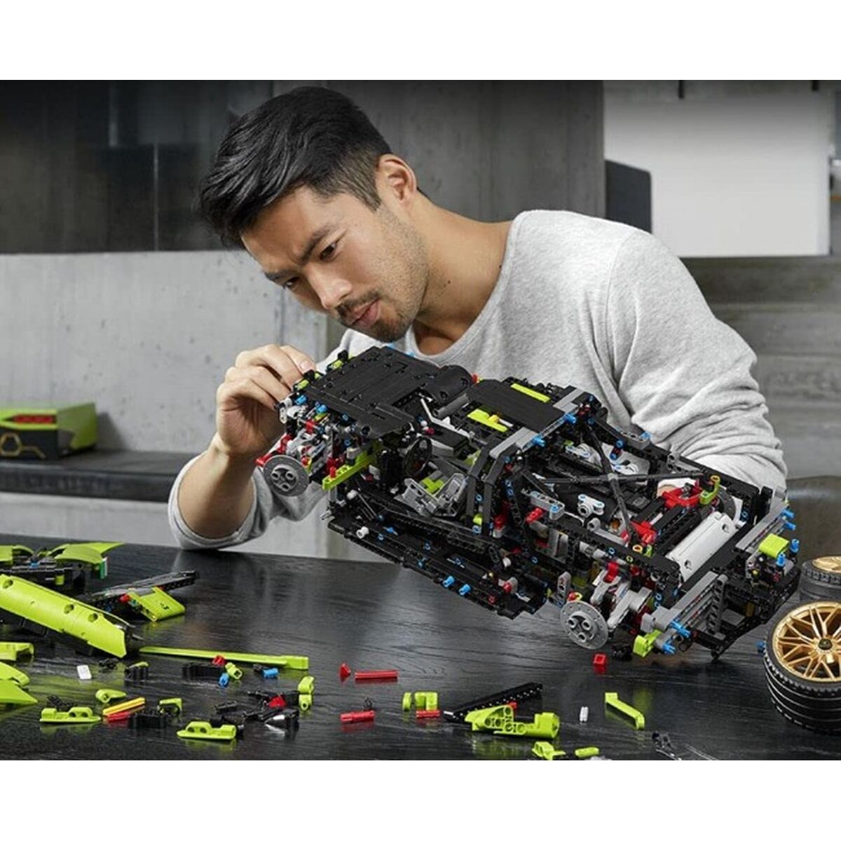 Set de Construcție Lego Lamborghini Sián FKP 37 Multicolor - Jucarii si jocuri