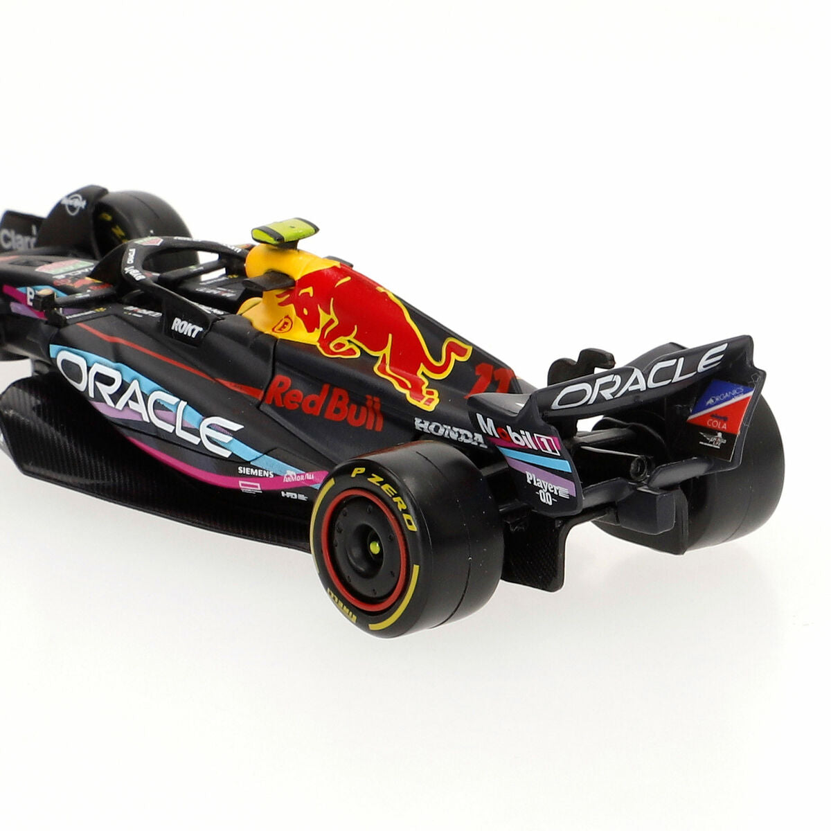 Mașină Red Bull 1:43 (12 Unități) - Jucarii si jocuri, Vehicule