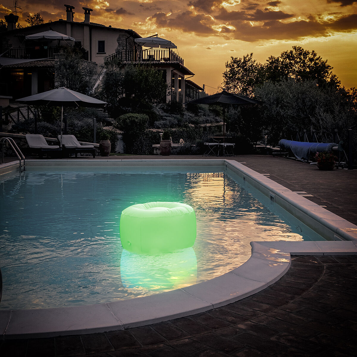 Scaun Gonflabil cu LED Multicolor și Telecomandă Pulight InnovaGoods - Curte, Mobilier de grădină și accesorii