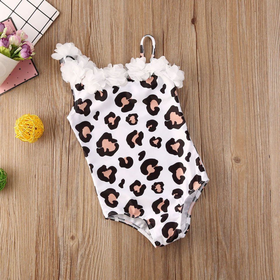 Costum de baie cu floricele atasate Drool