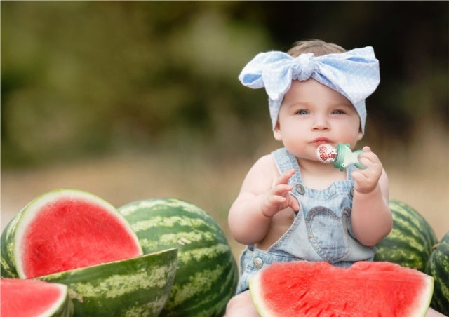 Neno Frutta – Suzeta pentru fructe cu 3 tetine incluse