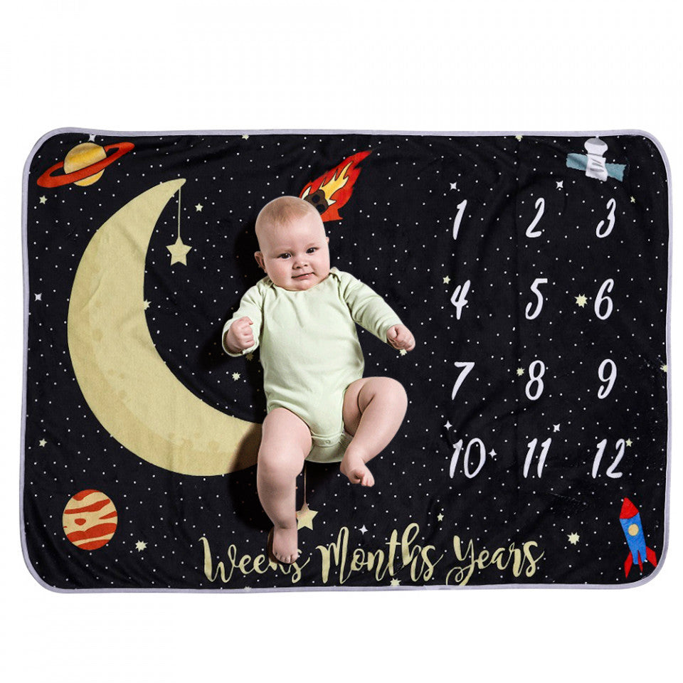 Paturica Milestone plusata pentru fotografii memorabile Luna neagra Drool