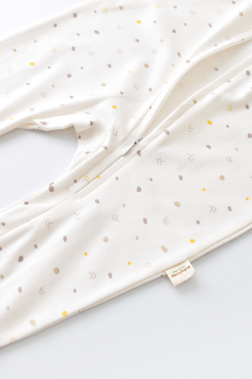 Salopeta cu fermoar cu maneca lunga si pantaloni lungi - 100%bumbac organic - Ecru cu buline, BabyCosy