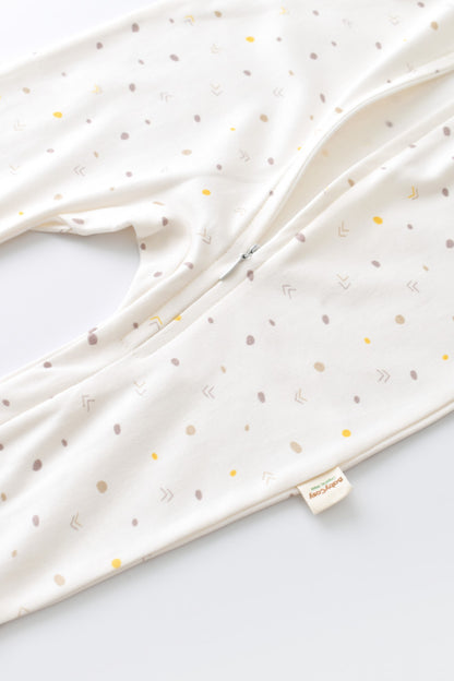 Salopeta cu fermoar cu maneca lunga si pantaloni lungi - 100%bumbac organic - Ecru cu buline, BabyCosy