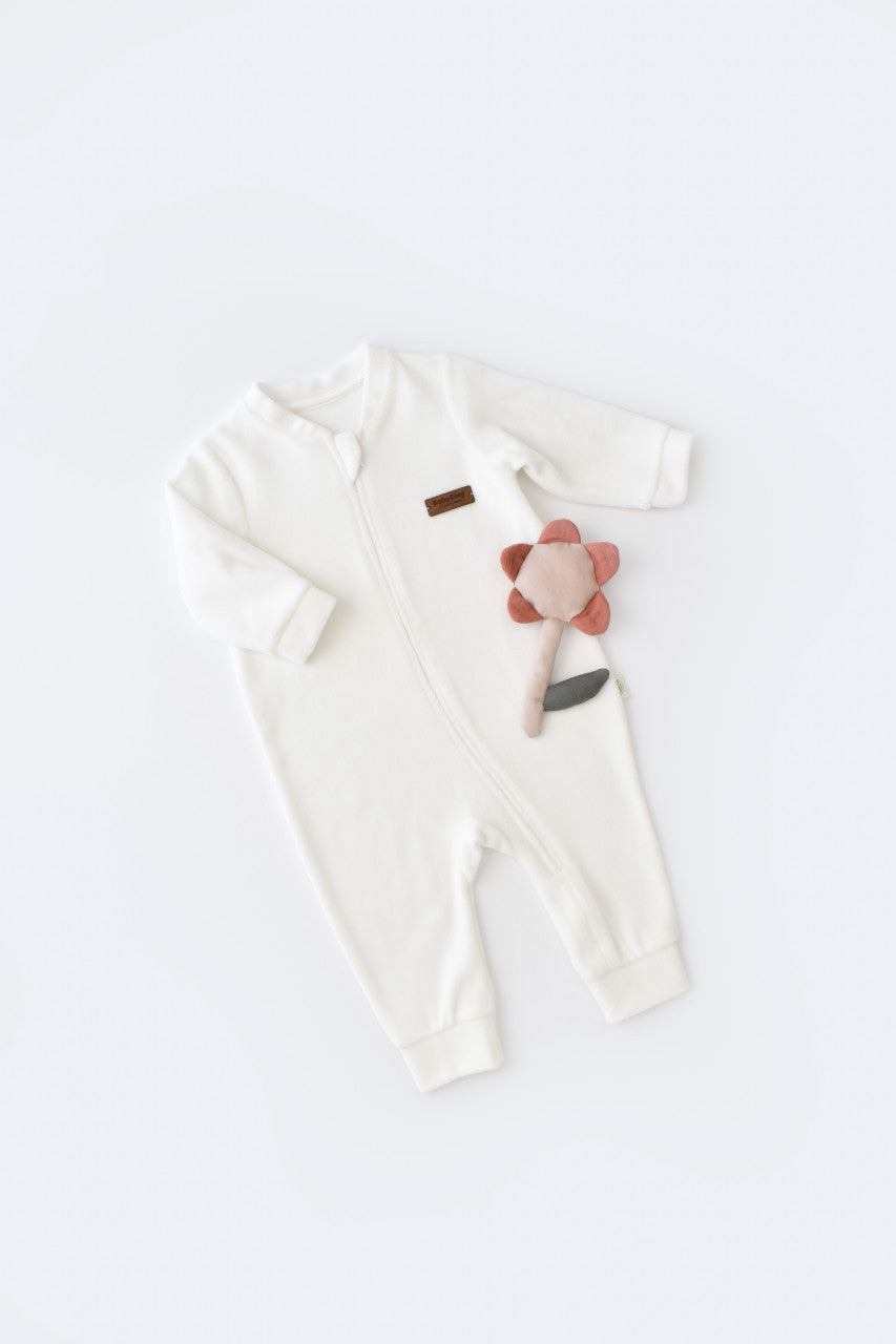 Salopeta cu maneca lunga si fermoar din 80%bumbac organic si 20% poliester - Ecru, BabyCosy