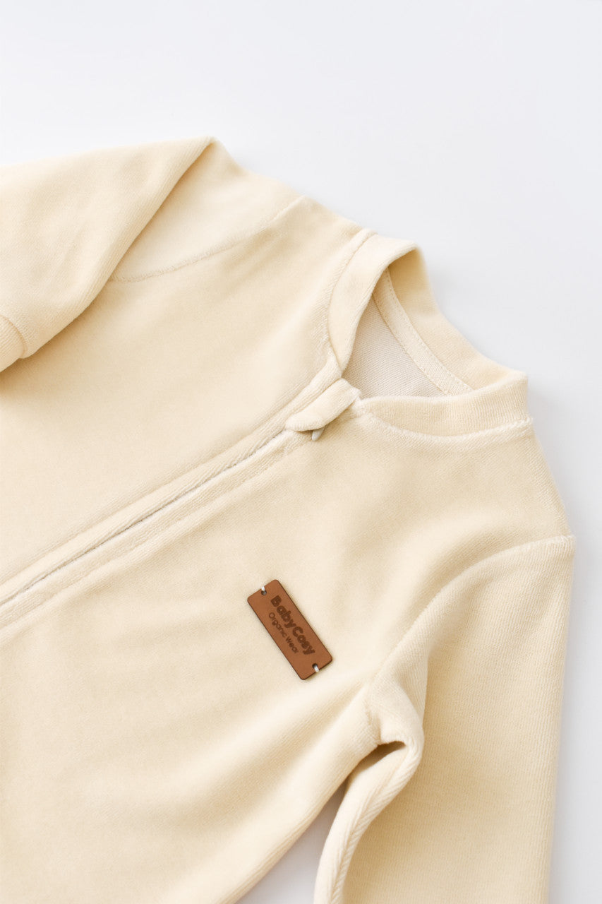 Salopeta cu maneca lunga si fermoar din 80%bumbac organic si 20% poliester -Crem, BabyCosy