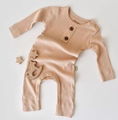 Salopeta cu maneca lunga si pantaloni lungi din bumbac organic si modal - Somon BabyCosy