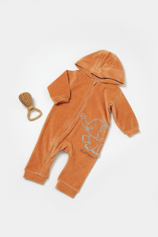 Salopeta Elefant cu maneca lunga si gluga din 80%bumbac organic si 20% poliester - Caramiziu, BabyCosy