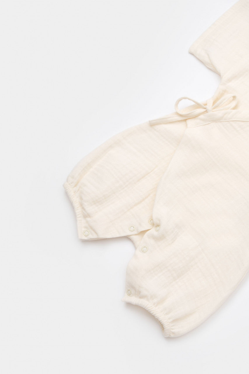 Salopeta petrecuta din muselina, BabyCosy, 100% bumbac organic, Ecru