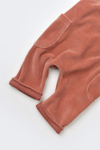 Salopeta Velvet cu bretele din 80%bumbac organic si 20% poliester - Caramiziu, BabyCosy