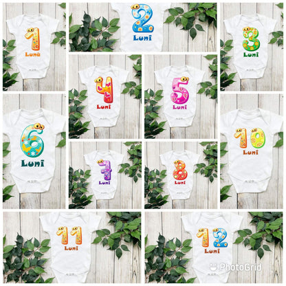 Set 12 body-uri cu lunile bebelusului Drool