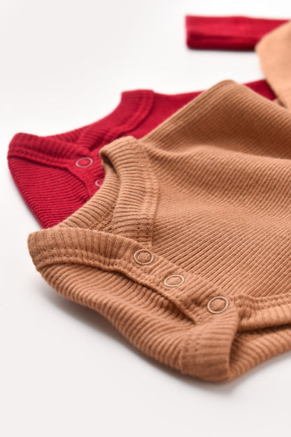 Set 2 body-uri cu maneca lunga bebe unisex din bumbac organic si modal - Maro/Rosu, BabyCosy