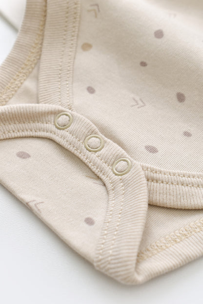 Set 2 body-uri fara maneci bebe unisex -100% bumbac organic - Crem cu buline, BabyCosy