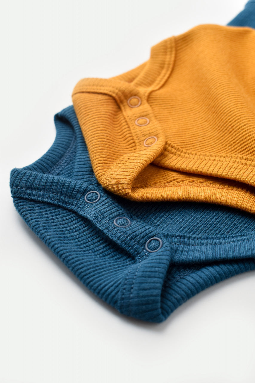 Set 2 body-uri fara maneci bebe unisex din bumbac organic si modal - Bleumarin/Sofran, BabyCosy