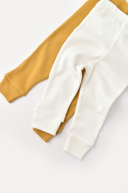 Set 2 pantaloni bebe unisex din bumbac organic si modal - Mustar/Ecru, BabyCosy