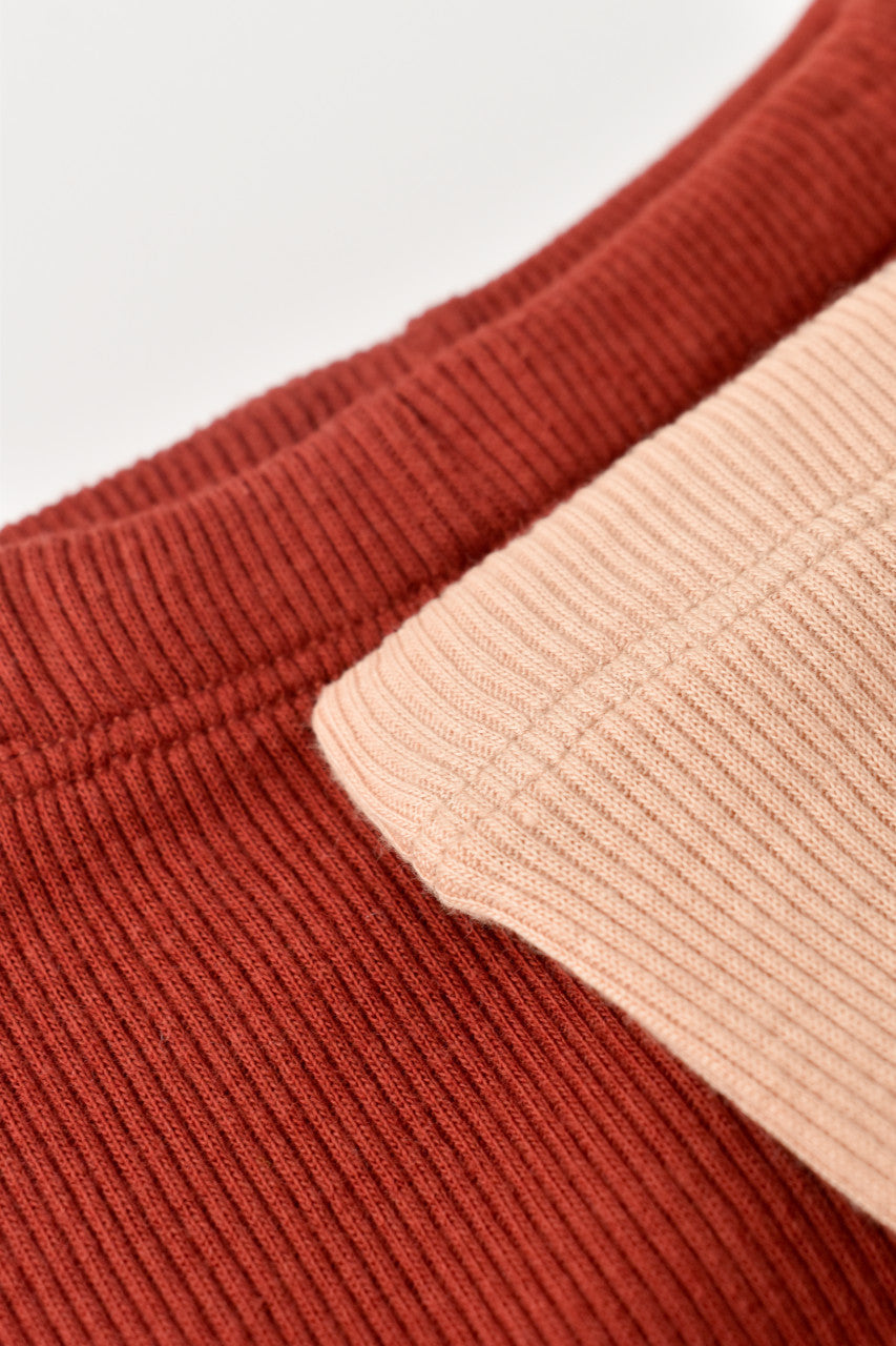 Set 2 pantaloni cu botosei bebe unisex din bumbac organic si modal - Caramiziu/Somon, BabyCosy