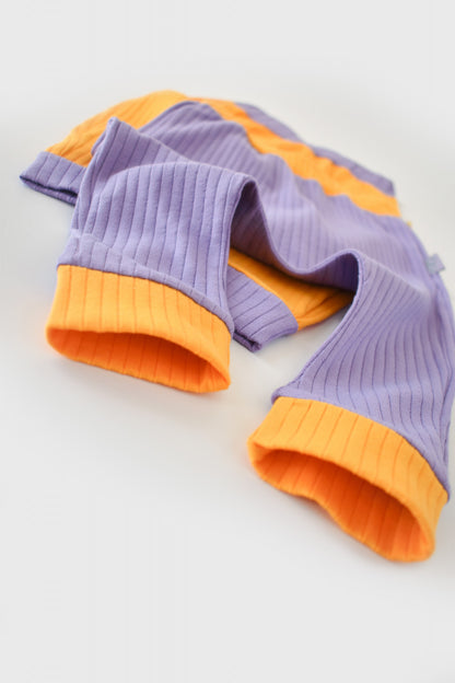 Set 2 pantaloni Ribana Bebe Unisex din bumbac organic si 5%elastan - Galben/Mov BabyCosy