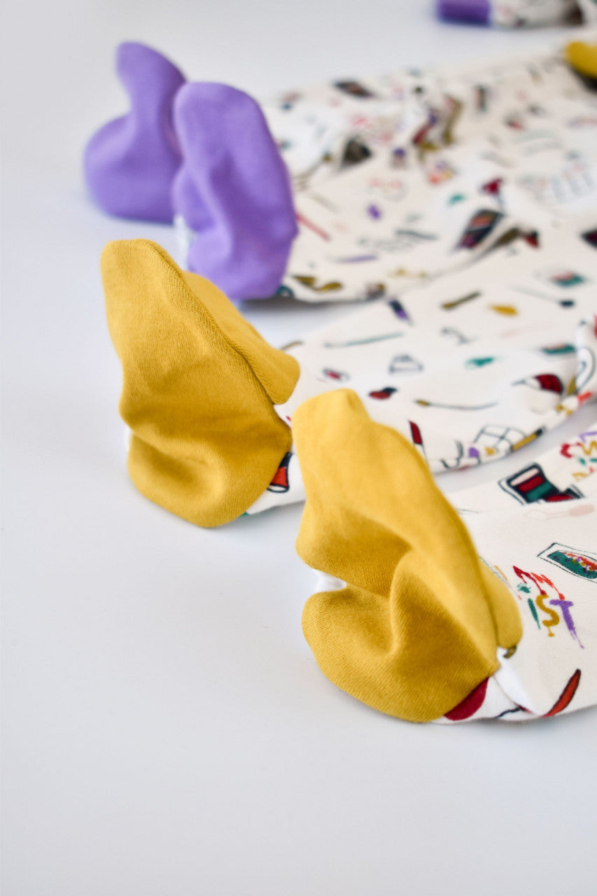 Set 2 salopetele cu maneca lunga si pantaloni cu botosei si fermoar - 100%bumbac organic - Galben si Mov, BabyCosy