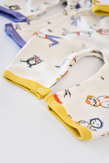 Set 2 salopetele cu maneca lunga si pantaloni lungi - 100%bumbac organic - Galben si Mov, BabyCosy