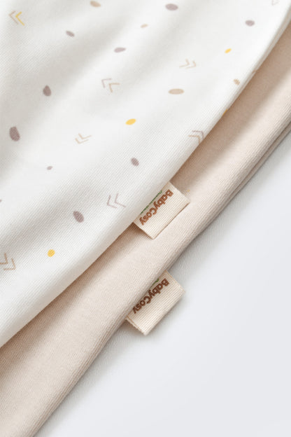 Set 2 salopetele cu maneca lunga si pantaloni lungi cu botosei - 100%bumbac organic - Ecru cu buline, BabyCosy