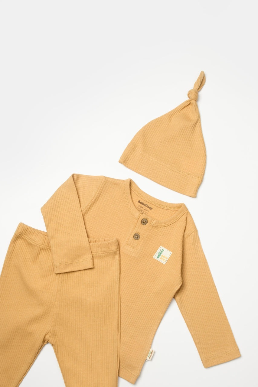 Set 3 piese:bluza, pantaloni si caciulita Bamboo, maro, BabyCosy, 50% bumbac+50%bambus